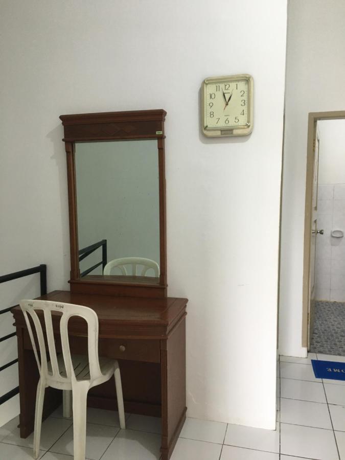 Villa Bukit Indah 不拉士打宜 外观 照片