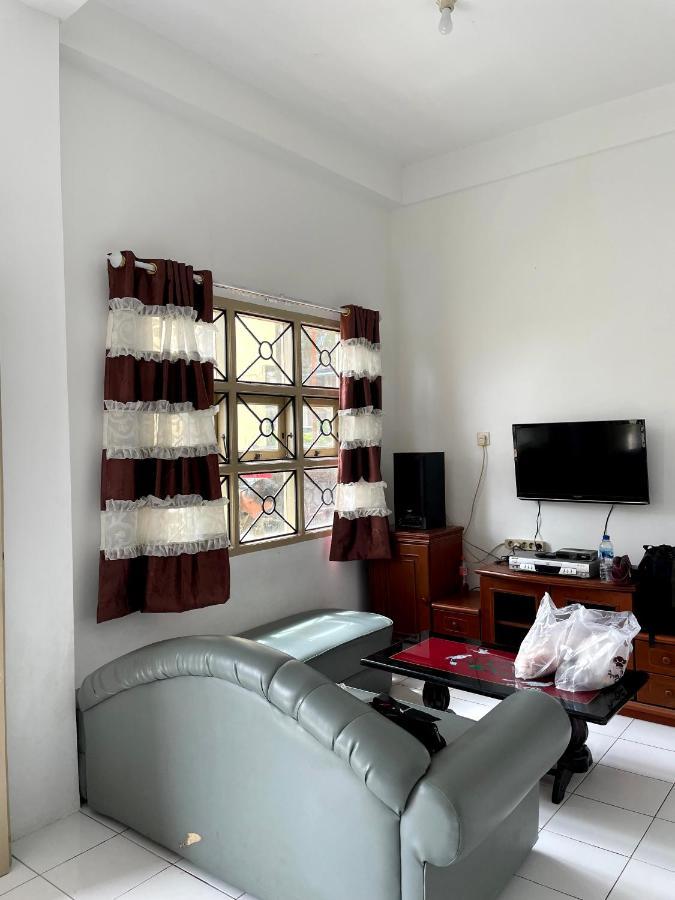 Villa Bukit Indah 不拉士打宜 外观 照片